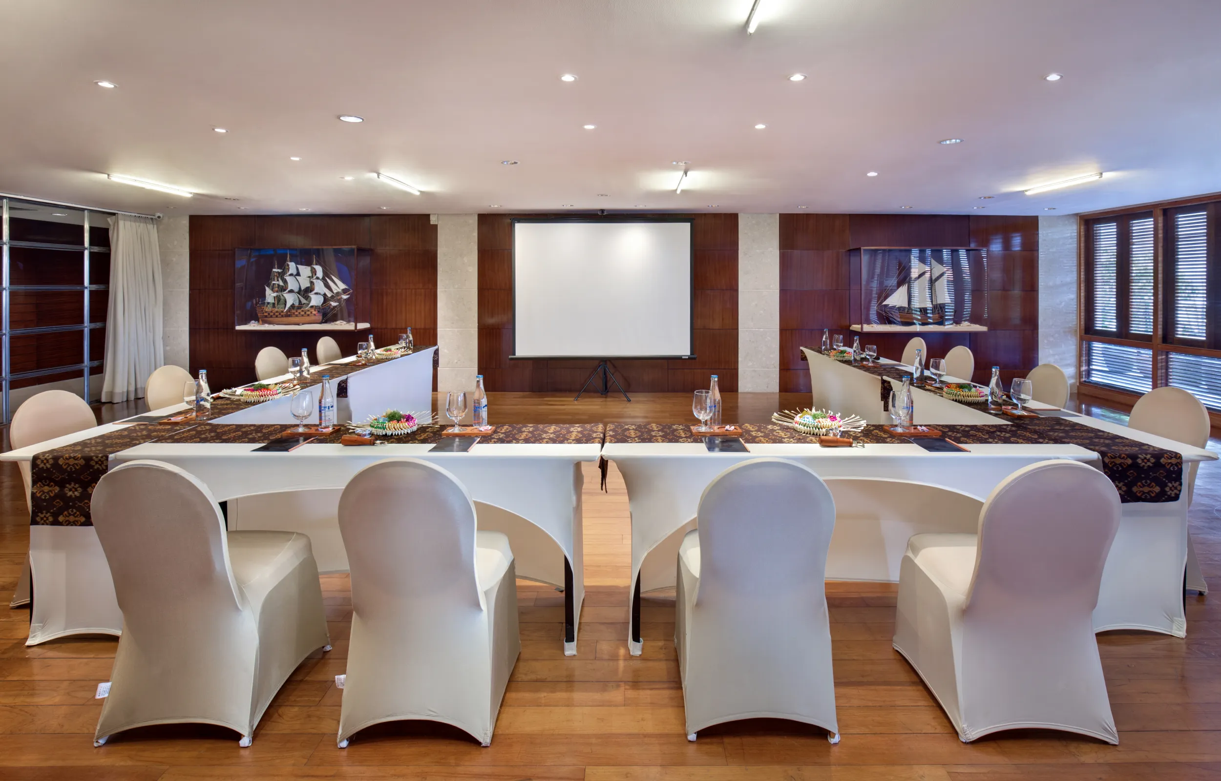 BL Meeting Room